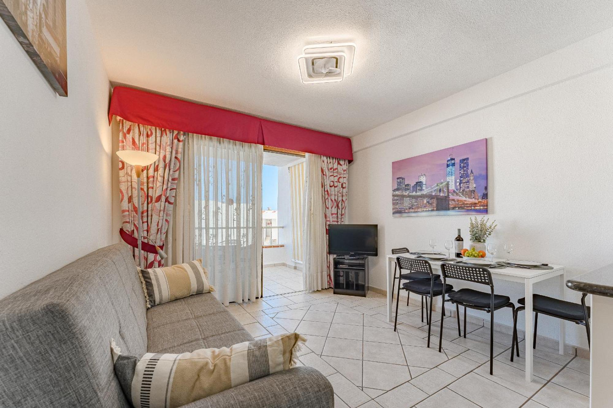 Park Margarita One Bedroom Apartament